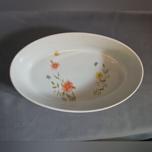 Country Flowers By Andrea Oval Baking Dish